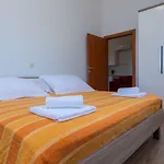 Zvone1 شقة