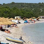 Zvone1 شقة *