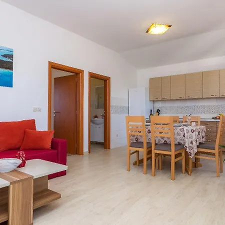 Zvone1 Apartman *