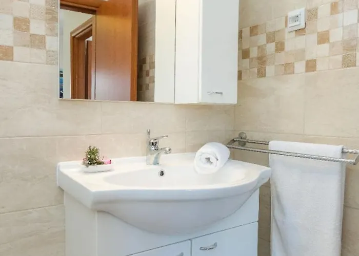 Zvone1 Appartamento Veli Rat