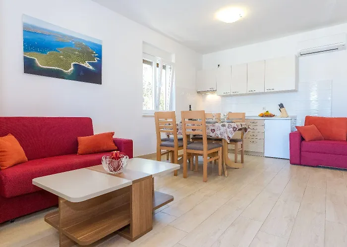 Appartamento Zvone1 Veli Rat